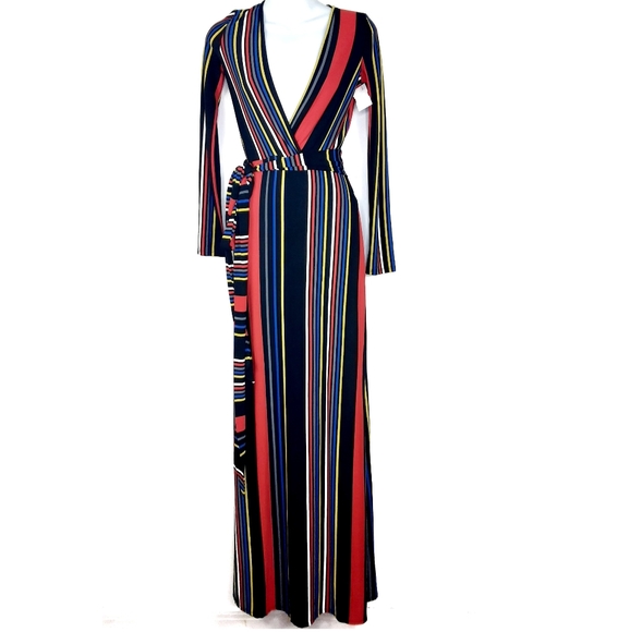 monaco Dresses & Skirts - Monaco long sleeve striped dress